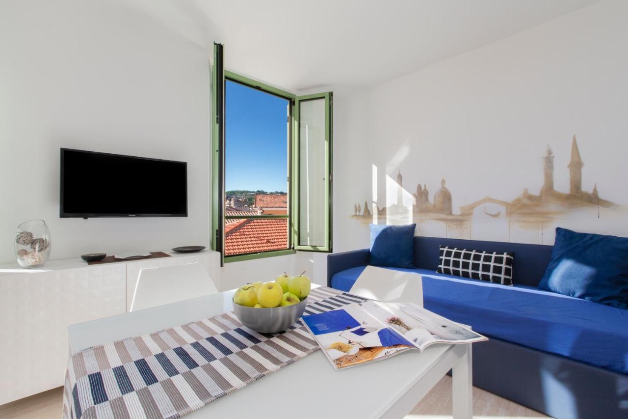 Cannes Old Town Suites Exterior photo